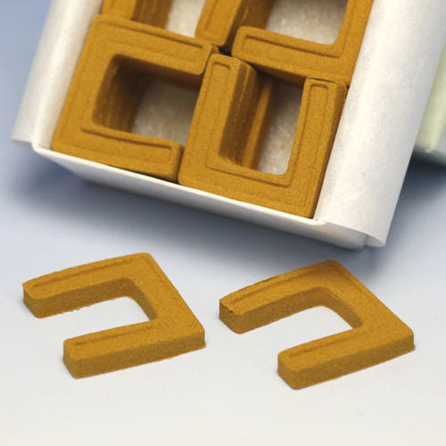 白檀 薫香炭 33×31mm 角型 小20枚入 香炭 0864 玉初堂【domestic shipping only】