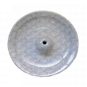 和モダンテイスト 青海波 美濃焼 KUNJUDO IncenseBurner IncenseTray IncenseStand お香 香皿 香立 3150 薫寿堂 線香 香炉
