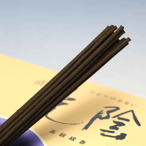 High-quality practical incense with little slurping, refreshing, shade, small roses, incense, incense, incense, 0291 Tamahatsudo