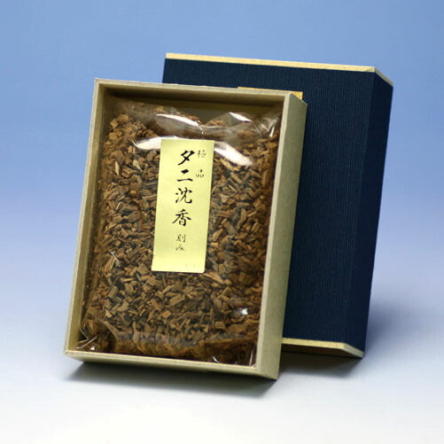 香木 極品 タニ沈香 刻み 15g 化粧箱（布貼）入 お香 0425 玉初堂