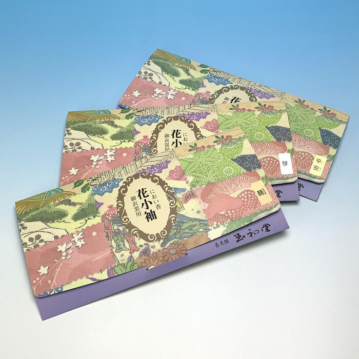 Flower Kosode Tansu Incense Scent Bag Tamahatsudo