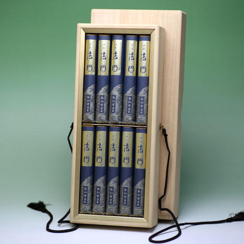 Incense sticks for short-sized products, agarwood, short-sized 10-sized grips, paulownia box, incense sticks, gifts, 6031, Tamahatsudo [domestic shipping only]