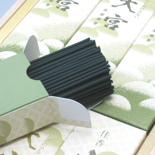 Incense sticks for short-sized products Incense sticks with little slurping Kaka Omiya Short-sized 6 boxes of paulownia box Incense sticks Gift 6058 Tamahatsudo